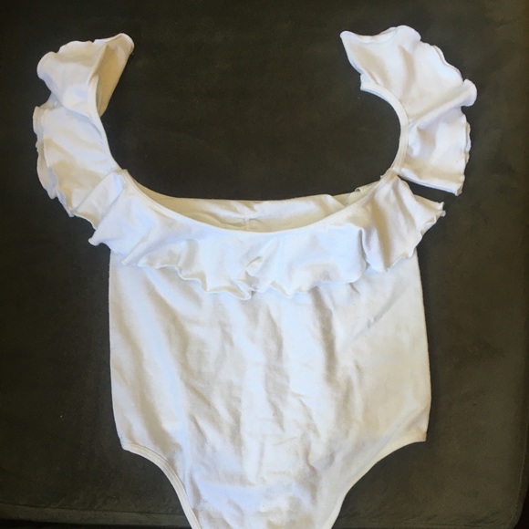 Ruffle off shoulder one piece swimsuit - Picture 3 of 4